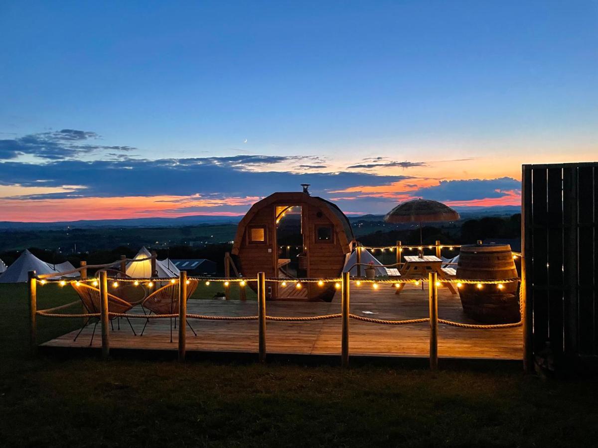 Deerstone Glamping Hotel Earby Buitenkant foto