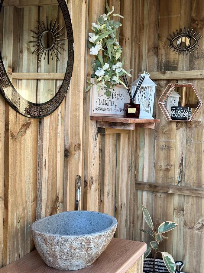 Deerstone Glamping Hotel Earby Buitenkant foto